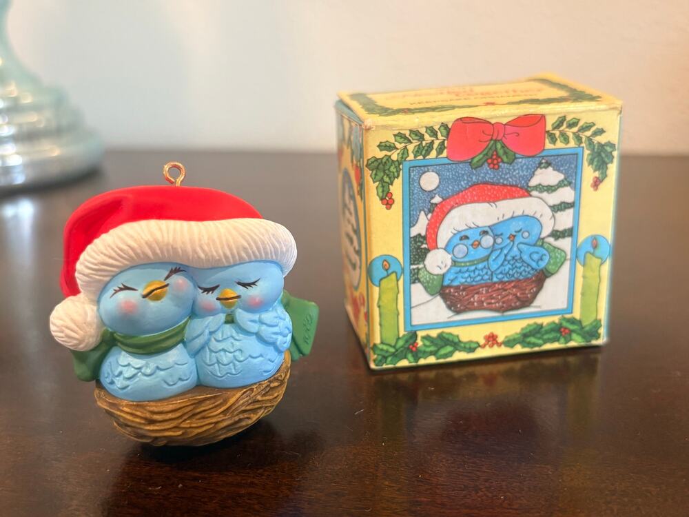 Vintage 1982 Avon Nestled Together Blue Birds Christmas Ornament w Original Box